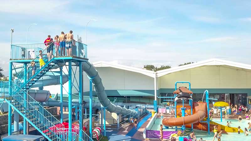 Fantastic 1.5 million swimming complex Fantastic 1.5 million swimming complex