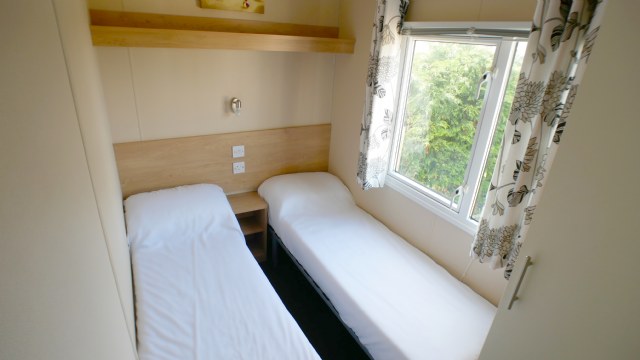 A29 - 1st Twin Bedroom