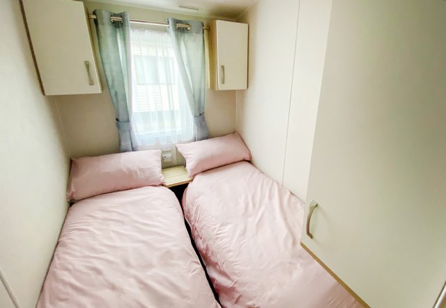 804 - 2nd Twin Bedroom