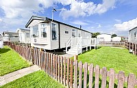 Click to see full details of 413 and to book.