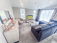 Click to see full details of M9 and to book.